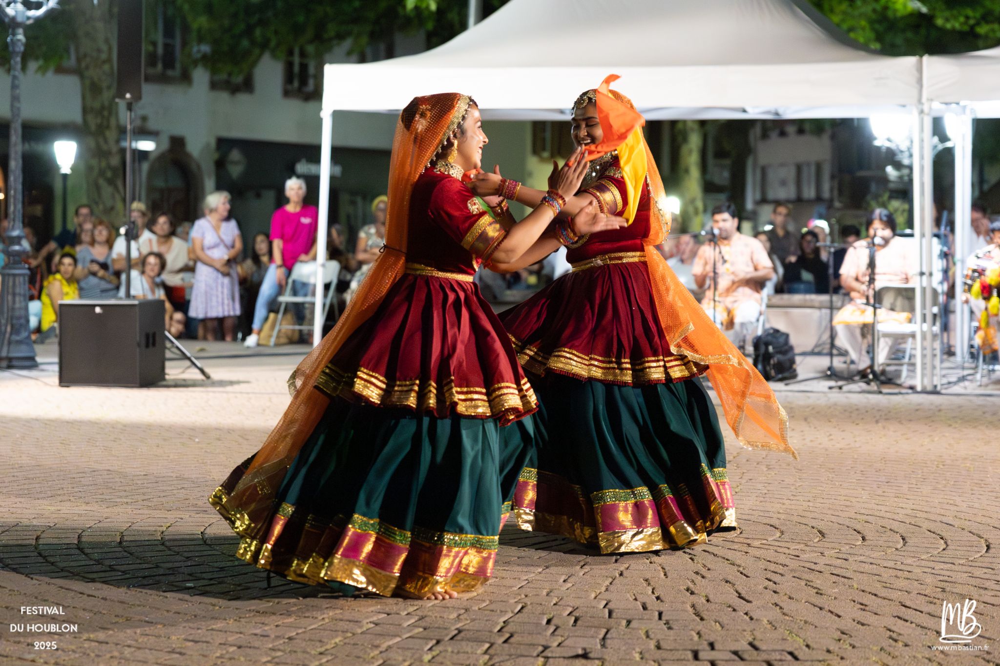 20250819 FOLIE BY NIGHT (INDE) MB 37